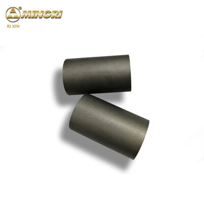 Konfigurowalna wkładka matrycowa OEM z węglika wolframu z polerowaną powierzchnią i wysoką wytrzymałością na zginanie do kucia i tłoczenia